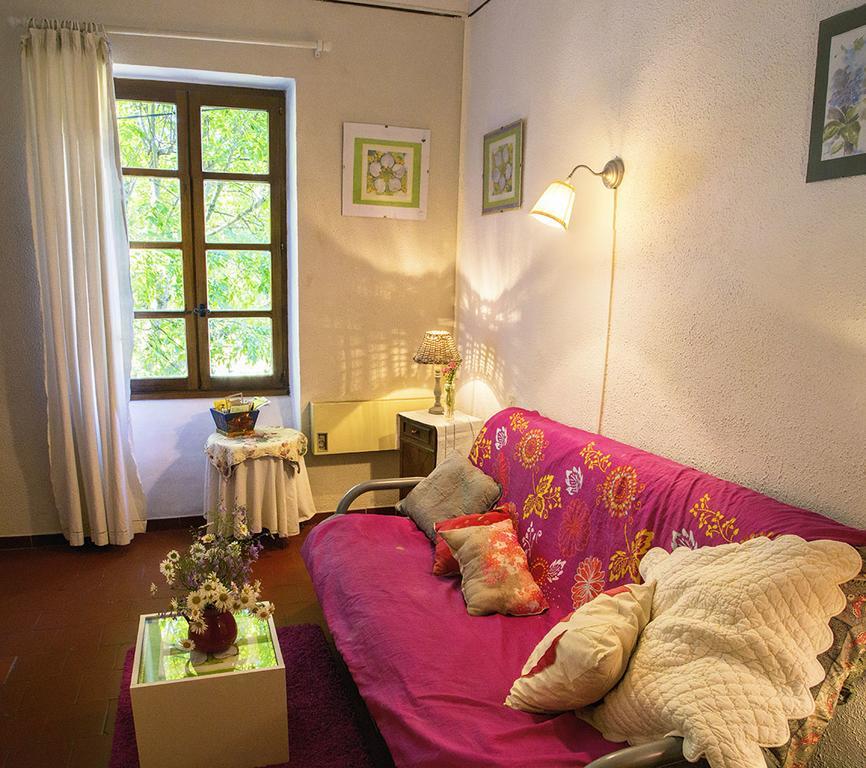 Chez Veronique Chamborigaud Bagian luar foto